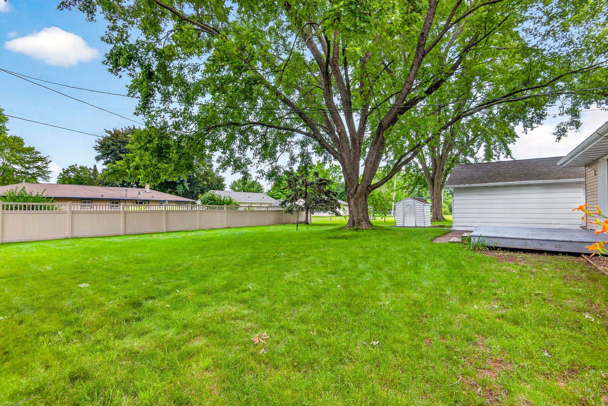 1512 North Rexford Street Appleton, WI 54914 - Photo 28 of 34