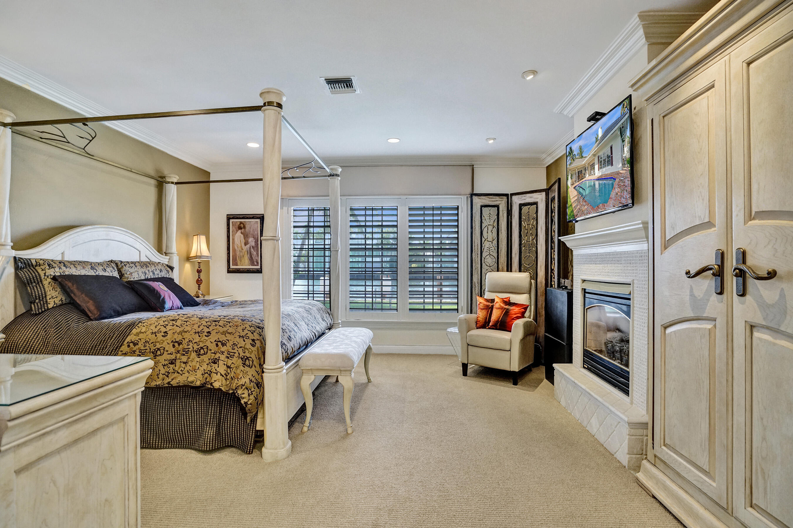7 Saranac Road Sea Ranch Lakes, FL 33308 - Photo 25 of 55 DSC02227