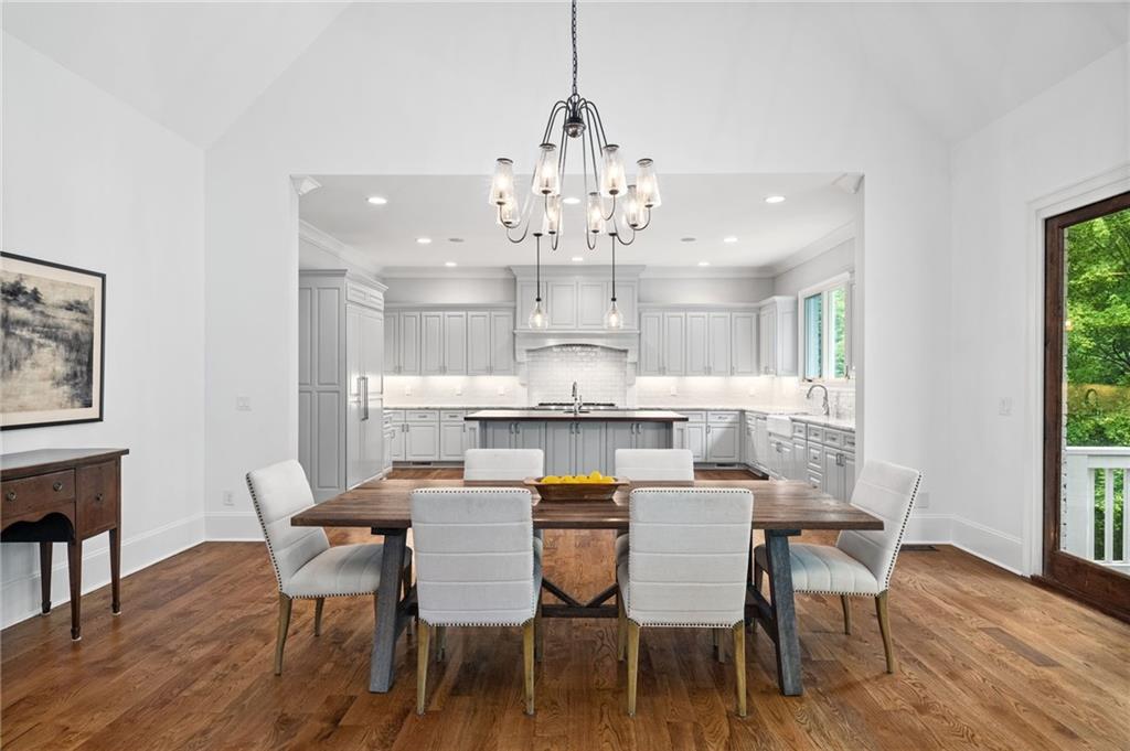 6321 Hunting Creek Road Northeast Sandy Springs, GA 30328 - Photo 16 of 70