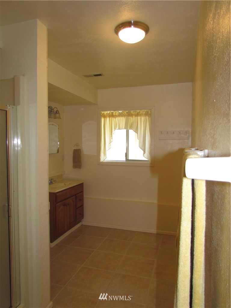 771 Lewis Road Port Angeles, WA 98362 - Photo 18 of 25 Gallery Image 18