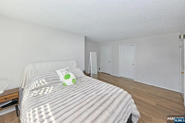 $3,100 | 250 Larch Lane, Mahwah, NJ 07430