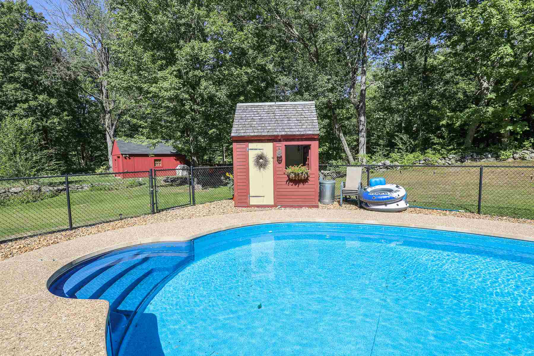 34 McKenzie Road Loudon, NH 03307 - Photo 11 of 40