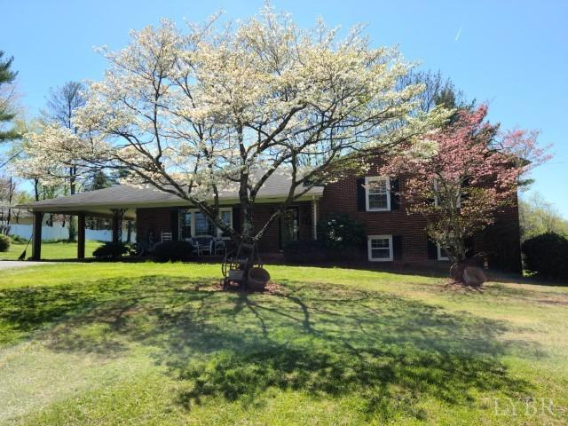 443 Wiggington Road Lynchburg, VA 24501 - Photo 2 of 42