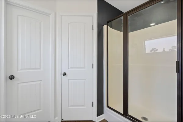 $340,000 | 695 Robertson Way, Hernando, MS 38632