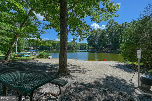 $458,500 | 222 Battlefield Road, Locust Grove, VA 22508