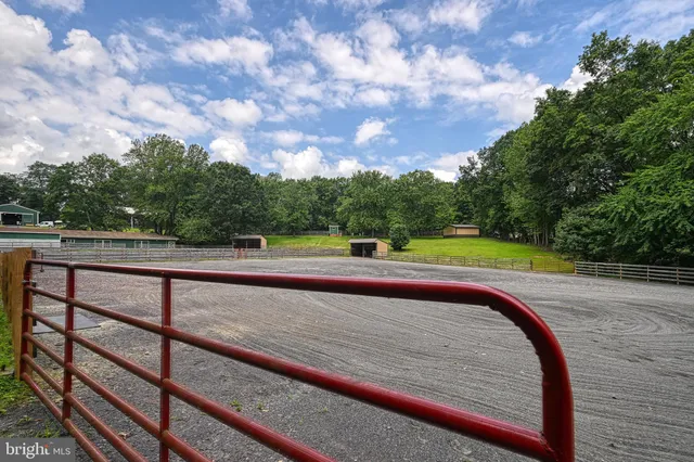 $458,500 | 222 Battlefield Road, Locust Grove, VA 22508