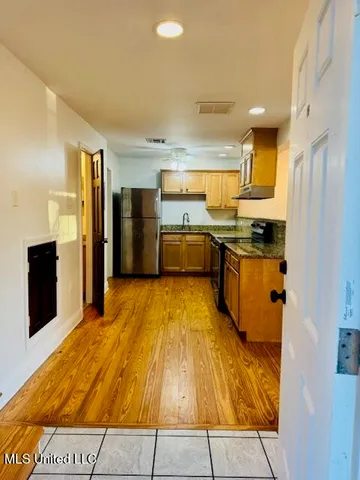 $1,250 | 590 Royal Oak Drive, Unit 13, Pass Christian, MS 39571