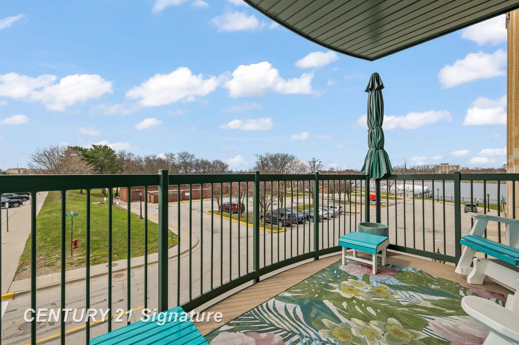 225 Jennison Place Bay City, MI 48708 - Photo 30 of 61