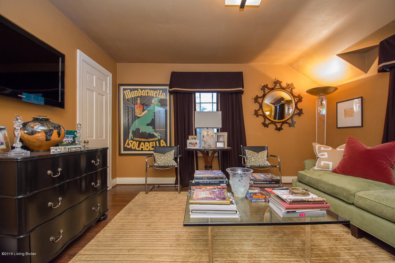 3250 Lexington Road Louisville, KY 40206 - Photo 27 of 42 26