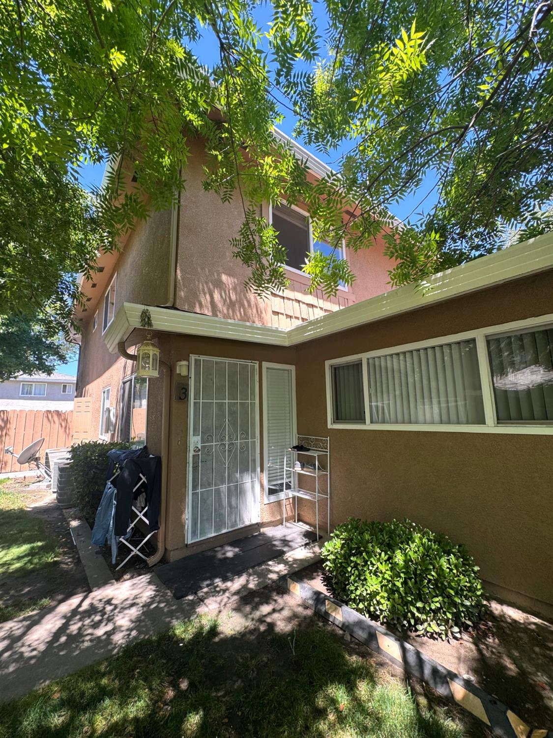2505 Prescott Road, Unit 3 Modesto, CA 95350 - Photo 2 of 7