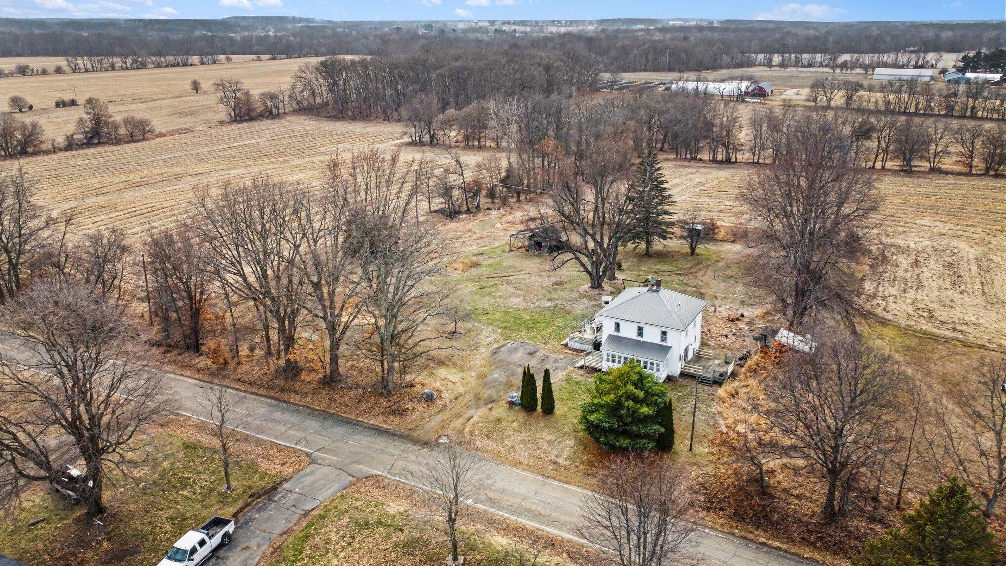 9080 Wheeler Road Homer, MI 49245 - Photo 26 of 30 028_file_2448