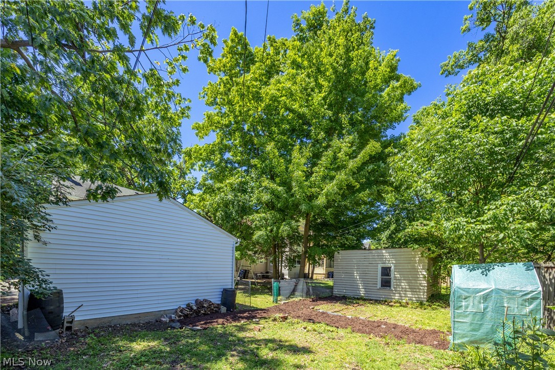 2943 Edgehill Road Cleveland Heights, OH 44118 - Photo 41 of 47