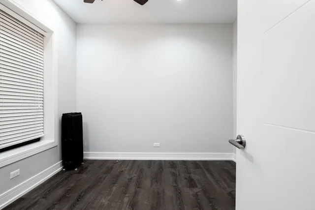 $2,333 | 6101 North Winthrop Avenue, Unit 1, Chicago, IL 60660