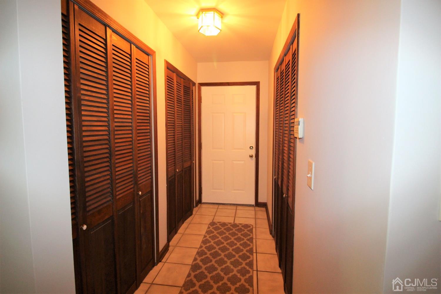 26 Homestead Road Edison, NJ 08820 - Photo 12 of 34 a view of a hallway