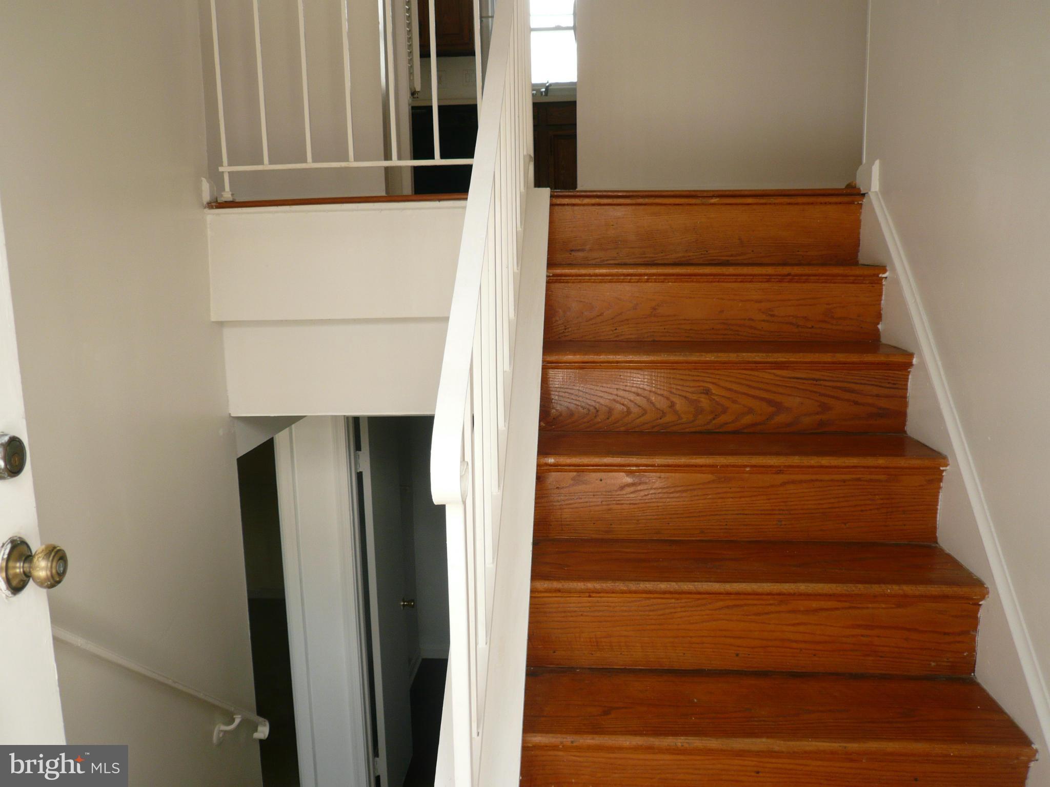 8512 Contee Road Laurel, MD 20708 - Photo 9 of 20 a view of entryway
