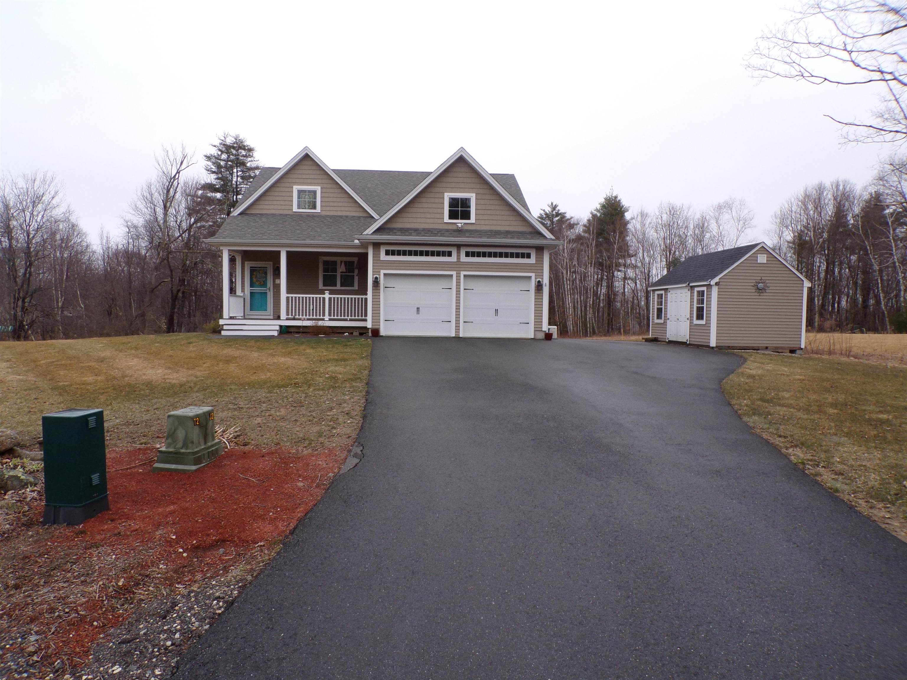 24 Hadley Road Hampstead, NH 03826 - Photo 1 of 34 Gallery Image 1