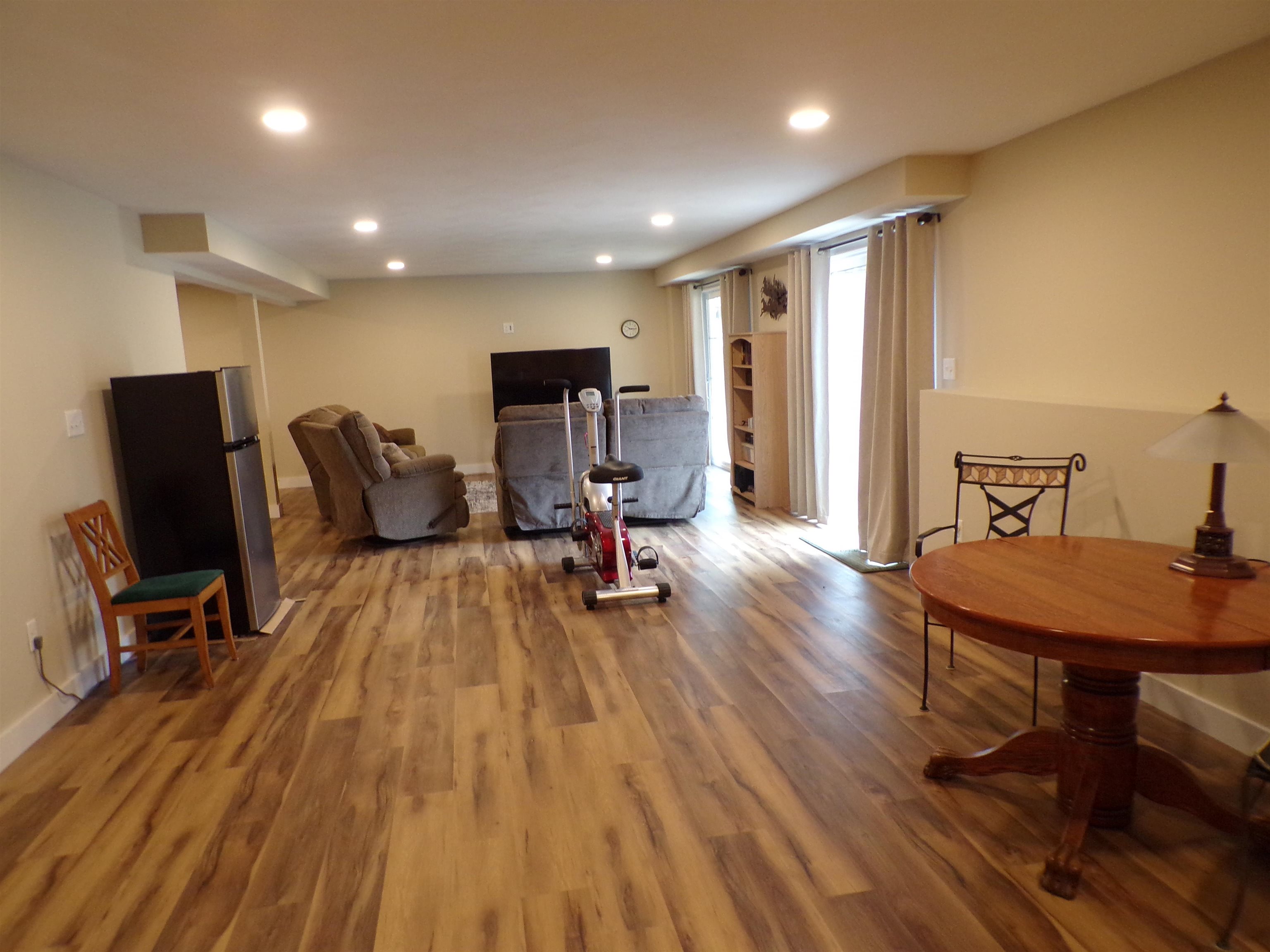 24 Hadley Road Hampstead, NH 03826 - Photo 25 of 34 Gallery Image 25
