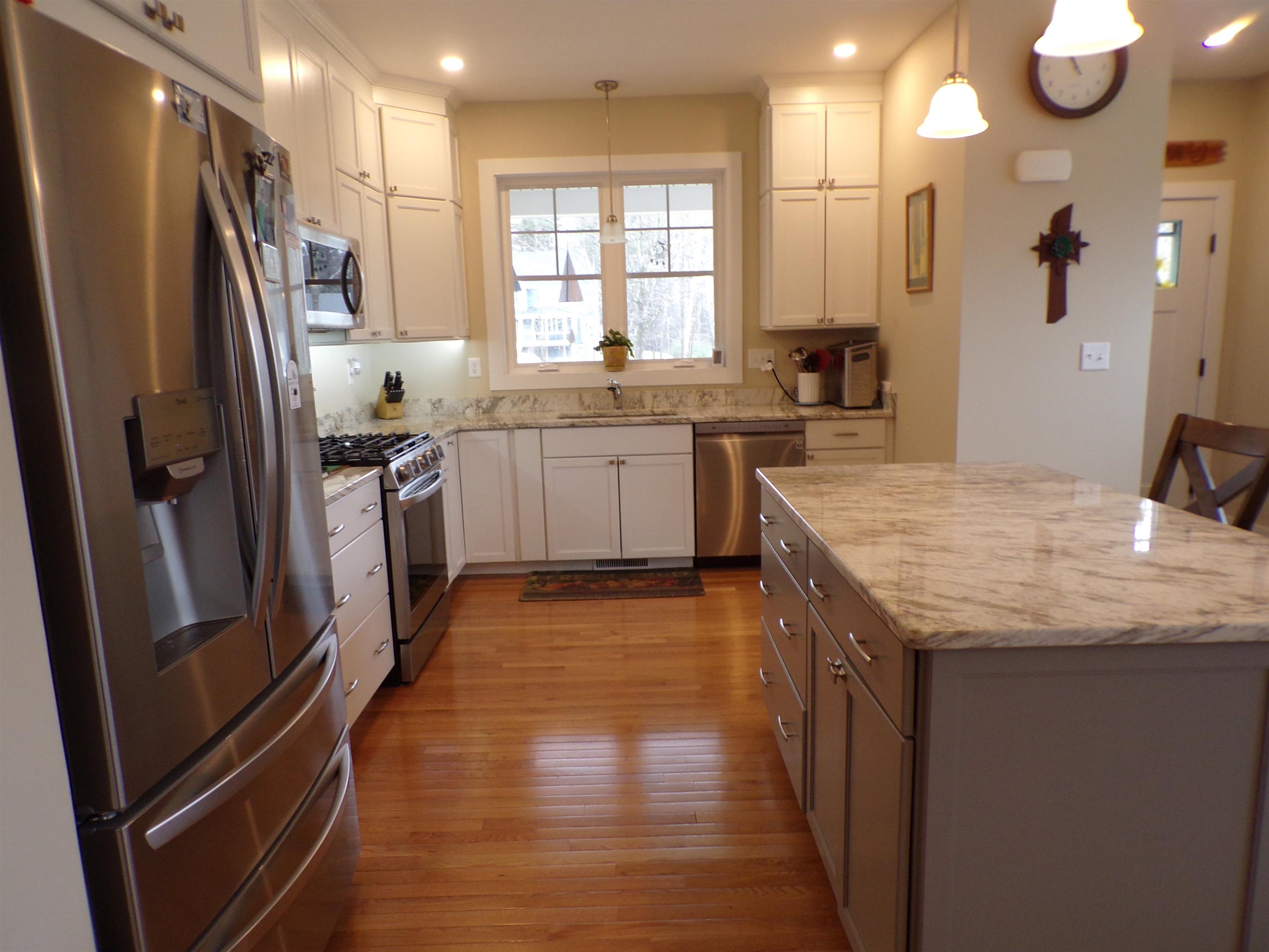 24 Hadley Road Hampstead, NH 03826 - Photo 6 of 34 Gallery Image 6