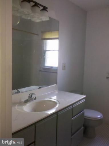 1042 Hook Road Westminster, MD 21157 - Photo 25 of 26 Bath