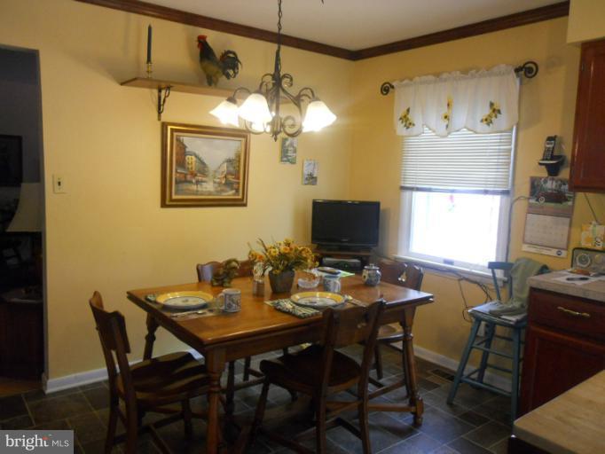 1042 Hook Road Westminster, MD 21157 - Photo 9 of 26 Kitchen