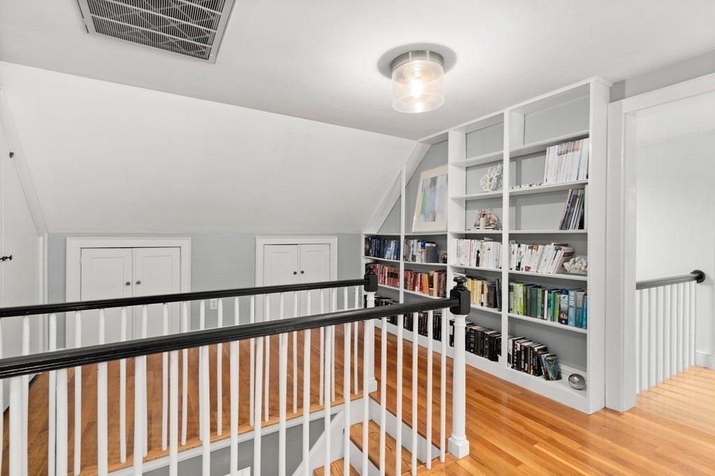 111 Bay Road Sharon, MA 02067 - Photo 21 of 40