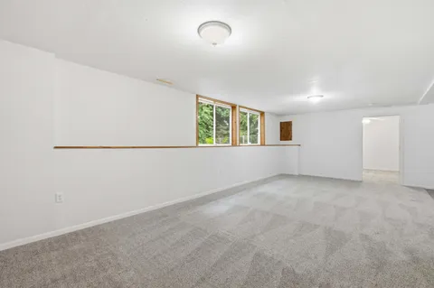 $475,000 | 3130 West Rockport Park Drive, Janesville, WI 53548