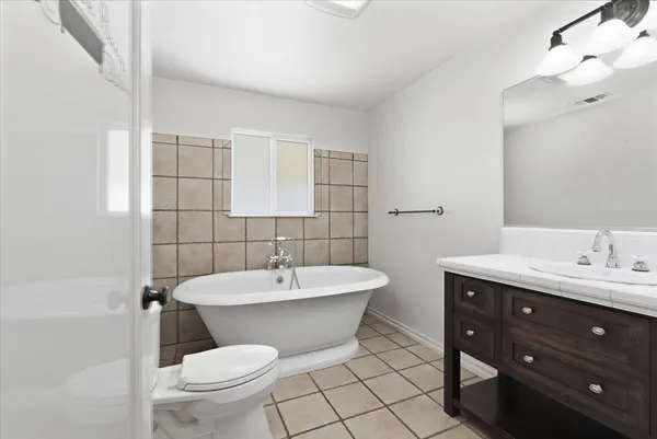 $465,000 | 1238 Fiori Avenue, Modesto, CA 95350