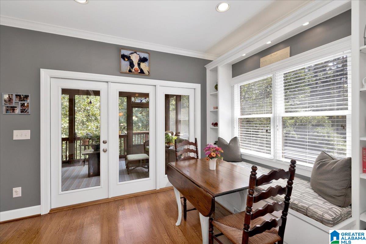 708 Meadow Ridge Court Birmingham, AL 35242 - Photo 12 of 65