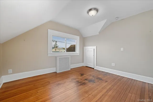 $649,999 | 160 Argyle Avenue, Uniondale, NY 11553