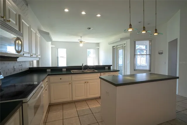 $2,500 | 681 Powder Horn Row, Lakeland, FL 33809