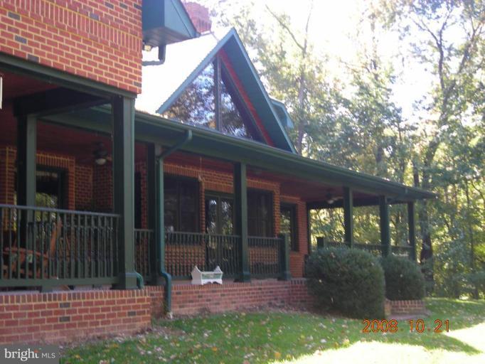 7950 Estevez Road La Plata, MD 20646 - Photo 4 of 30 Rear Porch
