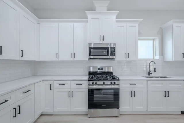 $380,000 | 2618 Piemonte Avenue Cir Spring, Spring, TX 77388