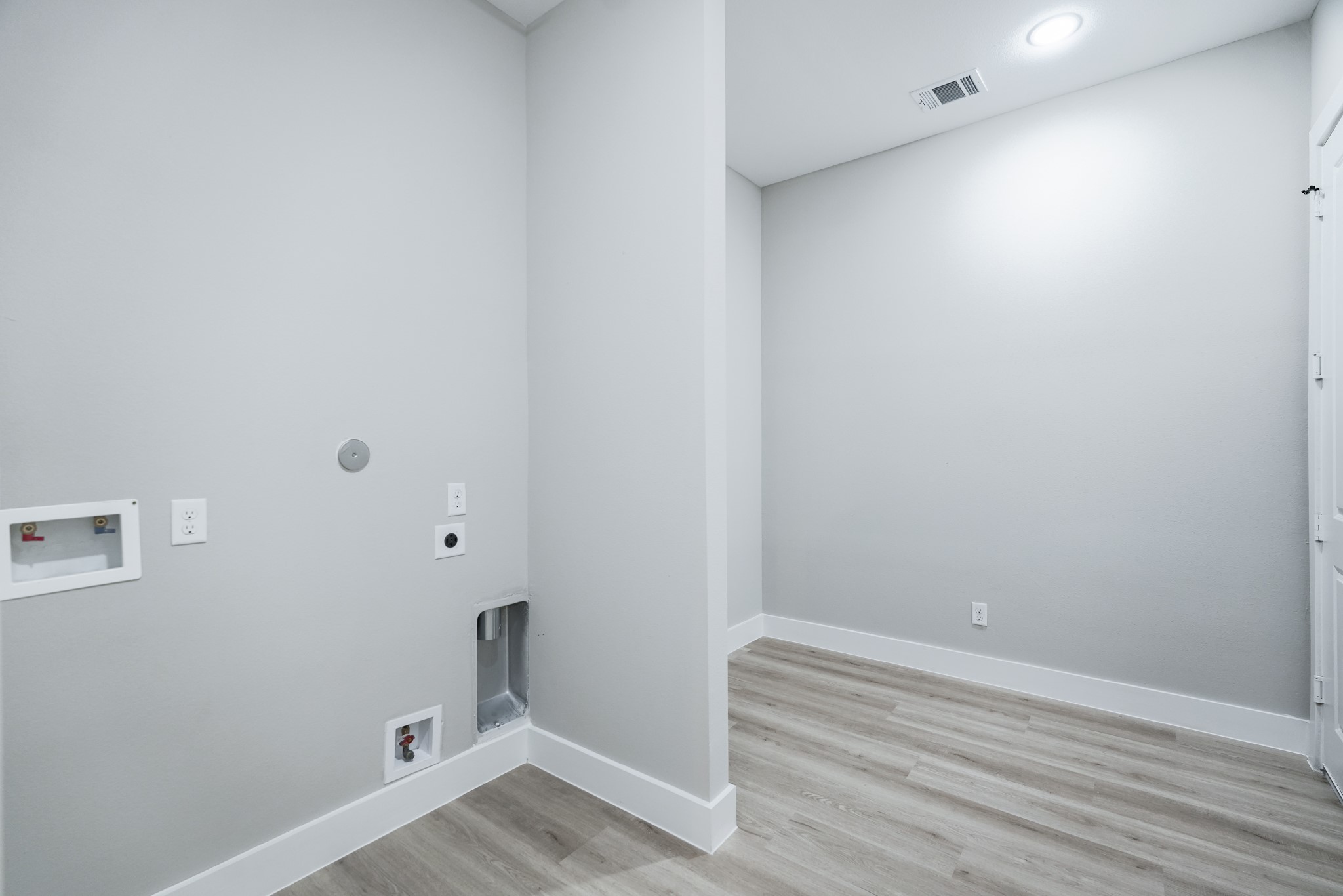 2618 Piemonte Avenue Cir Spring Spring, TX 77388 - Photo 33 of 50 a room