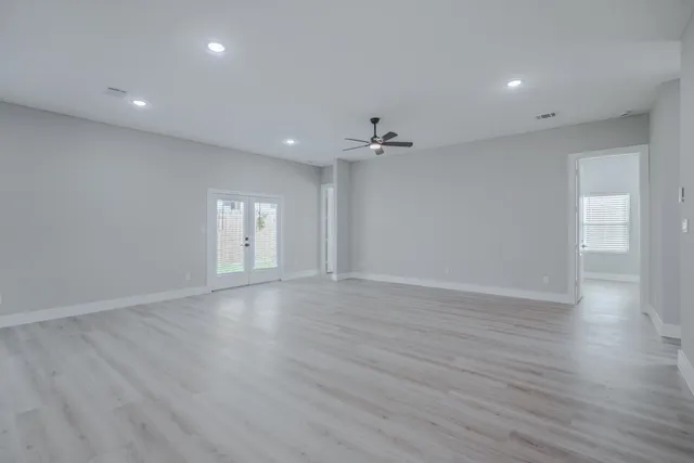 $380,000 | 2618 Piemonte Avenue Cir Spring, Spring, TX 77388