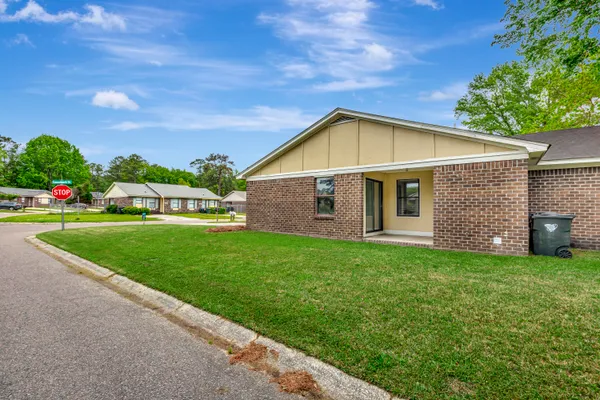$1,395 | 108 Canvasback Drive, Unit B, Summerville, SC 29483
