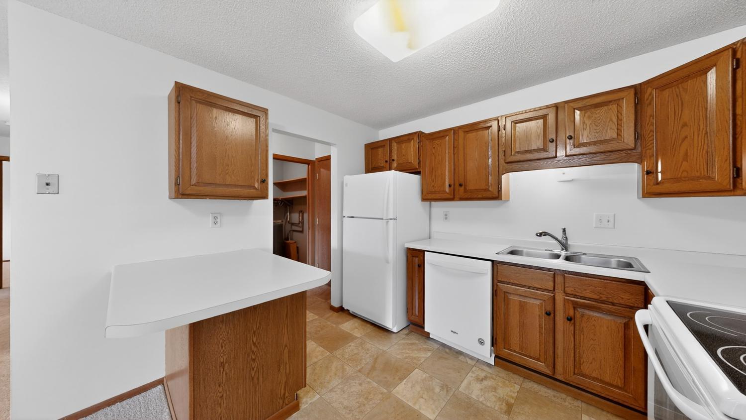 1825 Perlich Avenue, Unit 106 Red Wing, MN 55066 - Photo 12 of 30