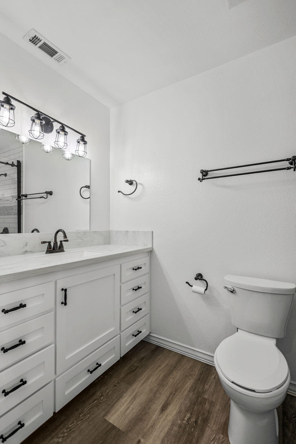 23290 Hogsback Road Red Bluff, CA 96080 - Photo 38 of 58 29-web-or-mls-8Q0A2481_1