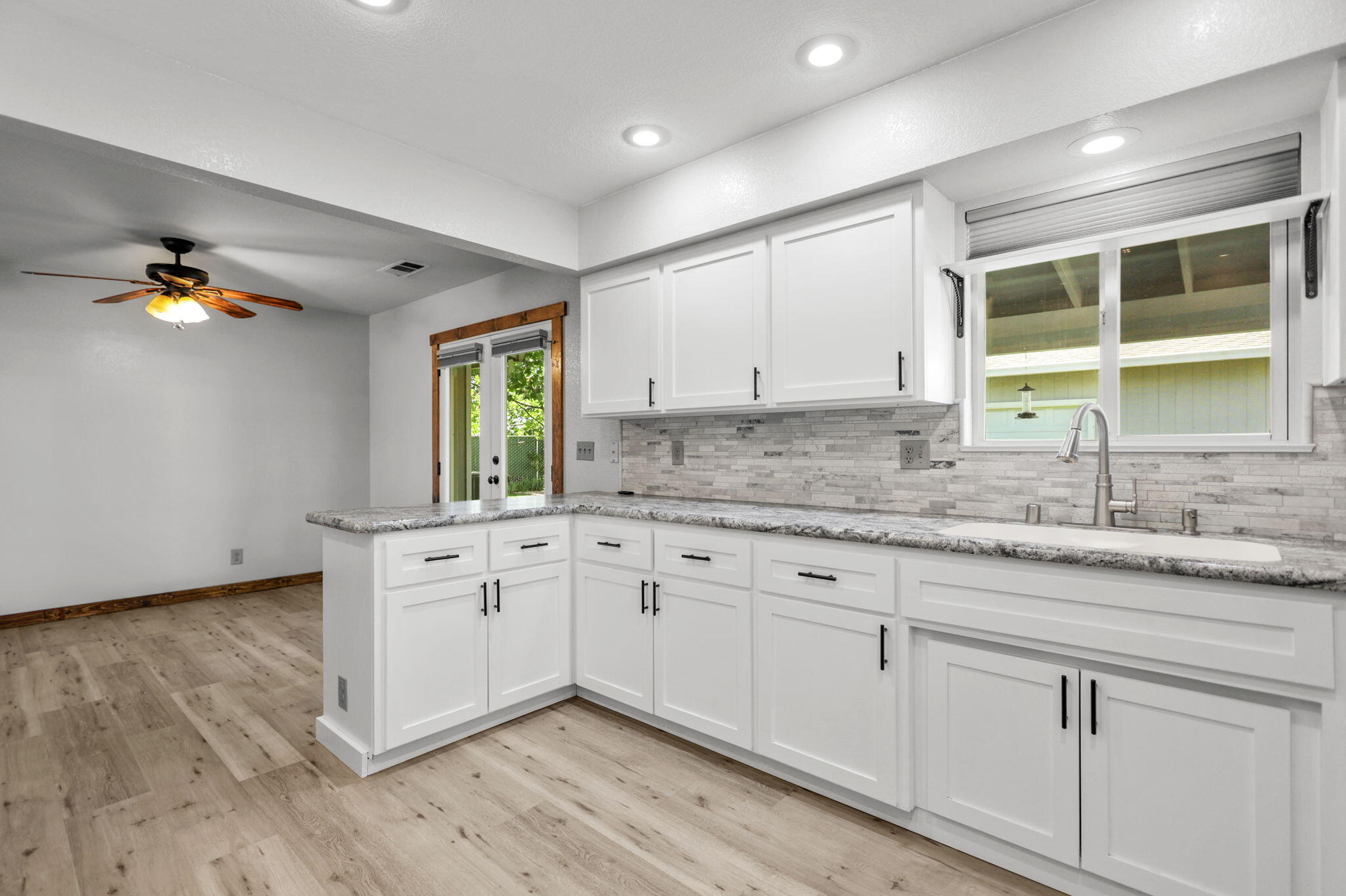 23290 Hogsback Road Red Bluff, CA 96080 - Photo 6 of 58 10-web-or-mls-8Q0A2326