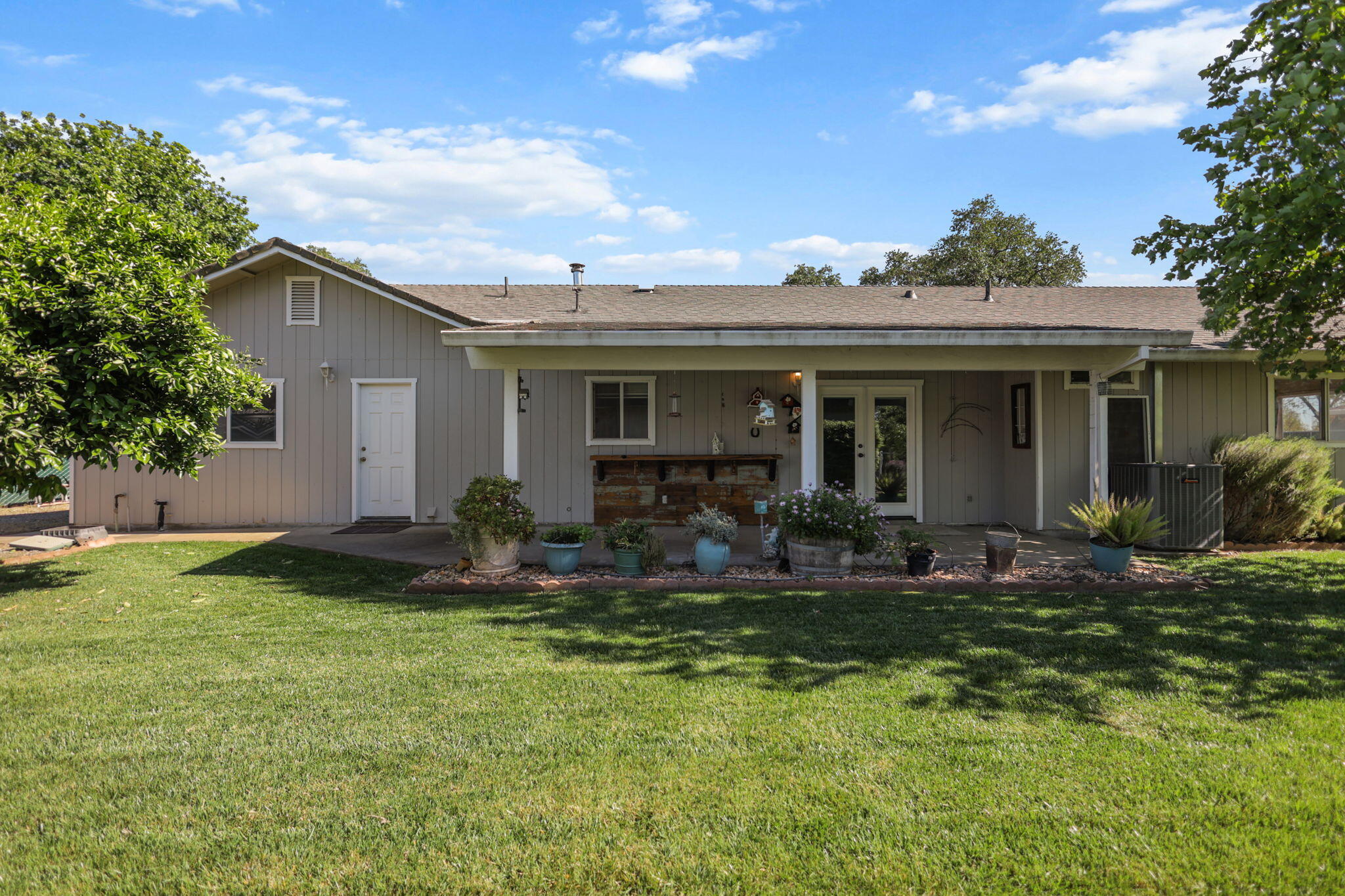 23290 Hogsback Road Red Bluff, CA 96080 - Photo 9 of 58 40-web-or-mls-8Q0A2551_1