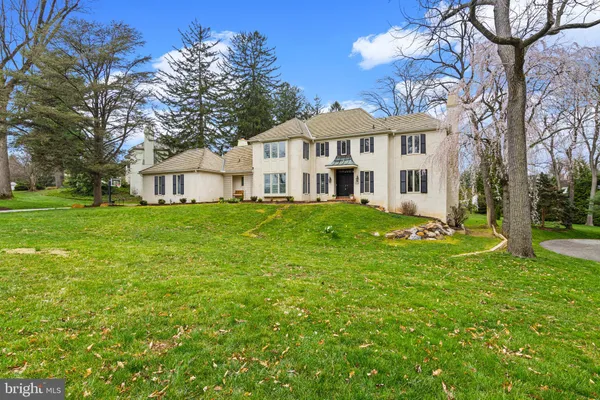 $1,850,000 | 217 Ravenscliff Road, Wayne, PA 19087