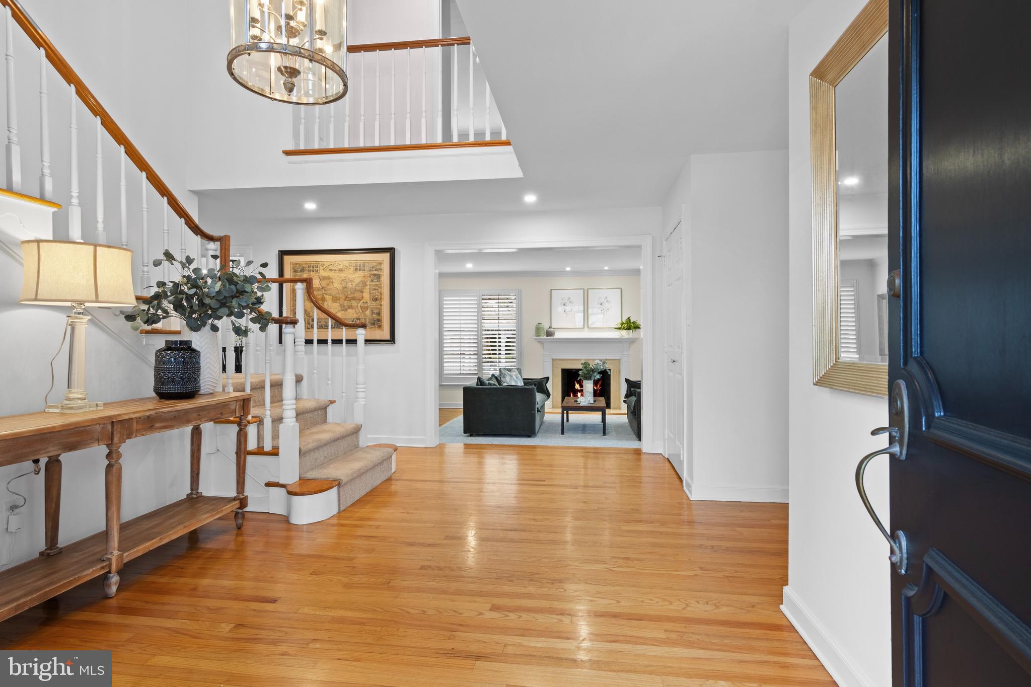 217 Ravenscliff Road Wayne, PA 19087 - Photo 63 of 64 Great open floor plan - entry opens to LR and Den