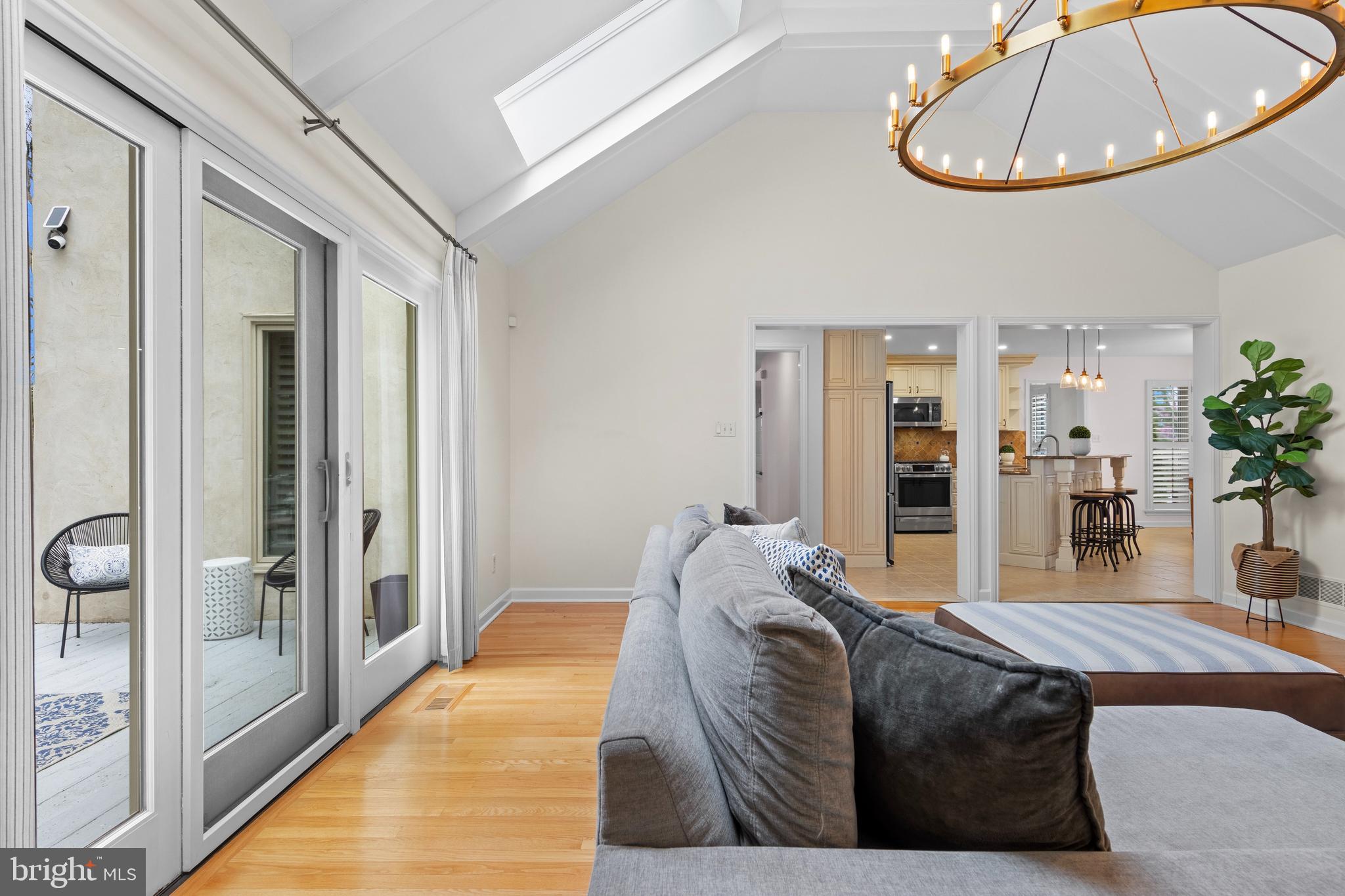 217 Ravenscliff Road Wayne, PA 19087 - Photo 30 of 64 Doors to deck - great for entertaining!