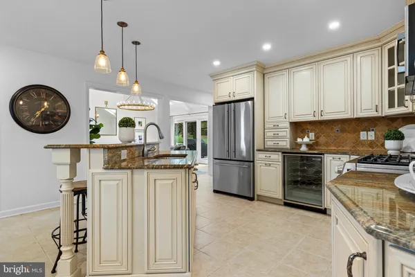 $1,850,000 | 217 Ravenscliff Road, Wayne, PA 19087