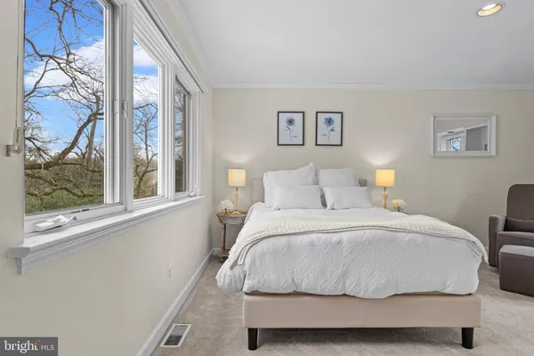 $1,850,000 | 217 Ravenscliff Road, Wayne, PA 19087