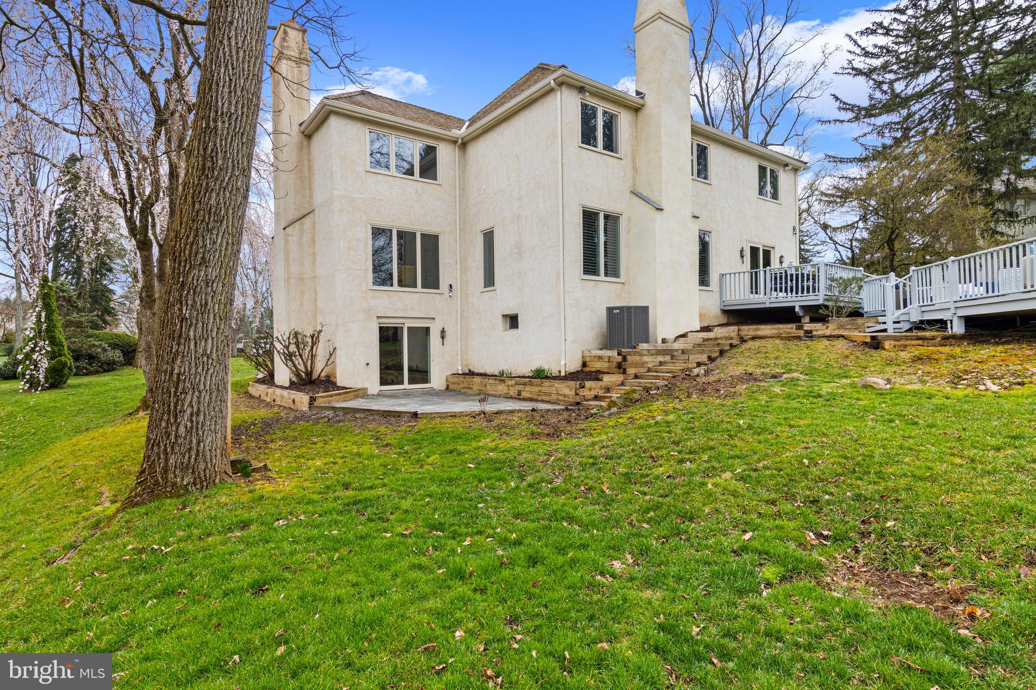 217 Ravenscliff Road Wayne, PA 19087 - Photo 62 of 64 Charming patio off lower level!
