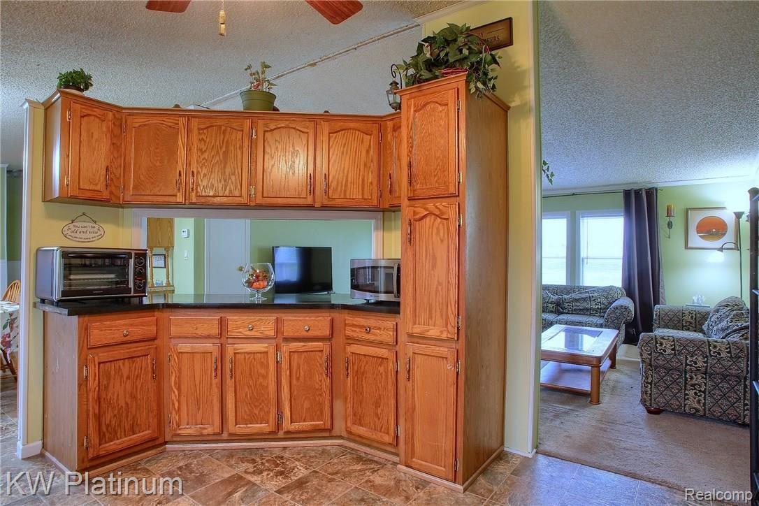1411 Minnesota Road Port Huron, MI 48060 - Photo 10 of 28 Kitchen_3rd_View.jpg