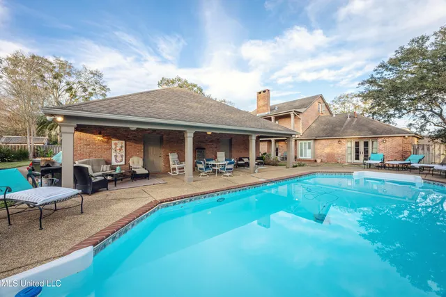 $550,000 | 1201 Westwood Street, Pascagoula, MS 39567