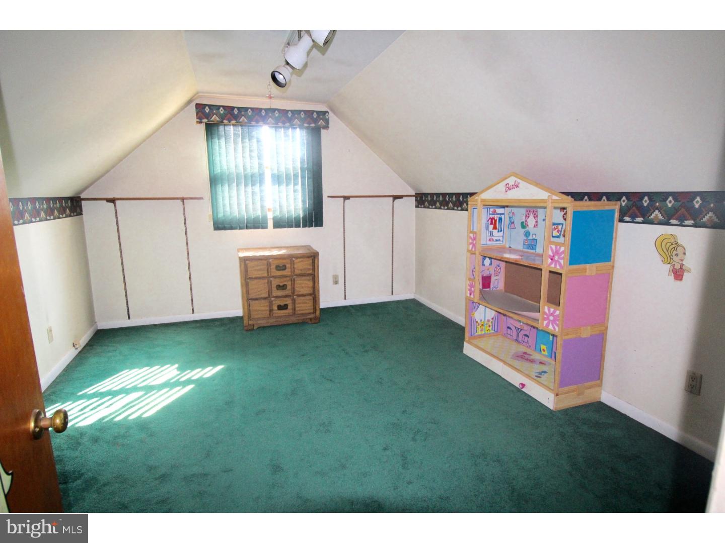 324 Keller Road Glendora, NJ 08029 - Photo 13 of 24 Gallery Image 13