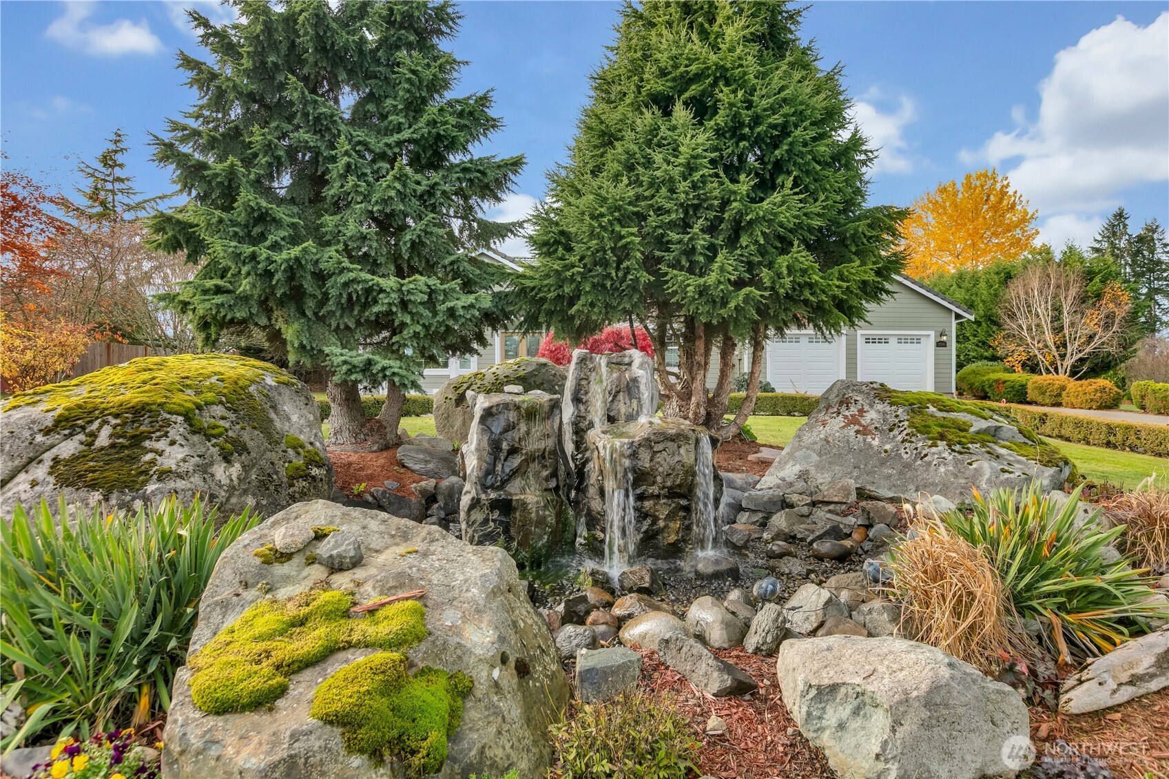 29216 39th Avenue South Roy, WA 98580 - Photo 9 of 38 a view of outdoor seating