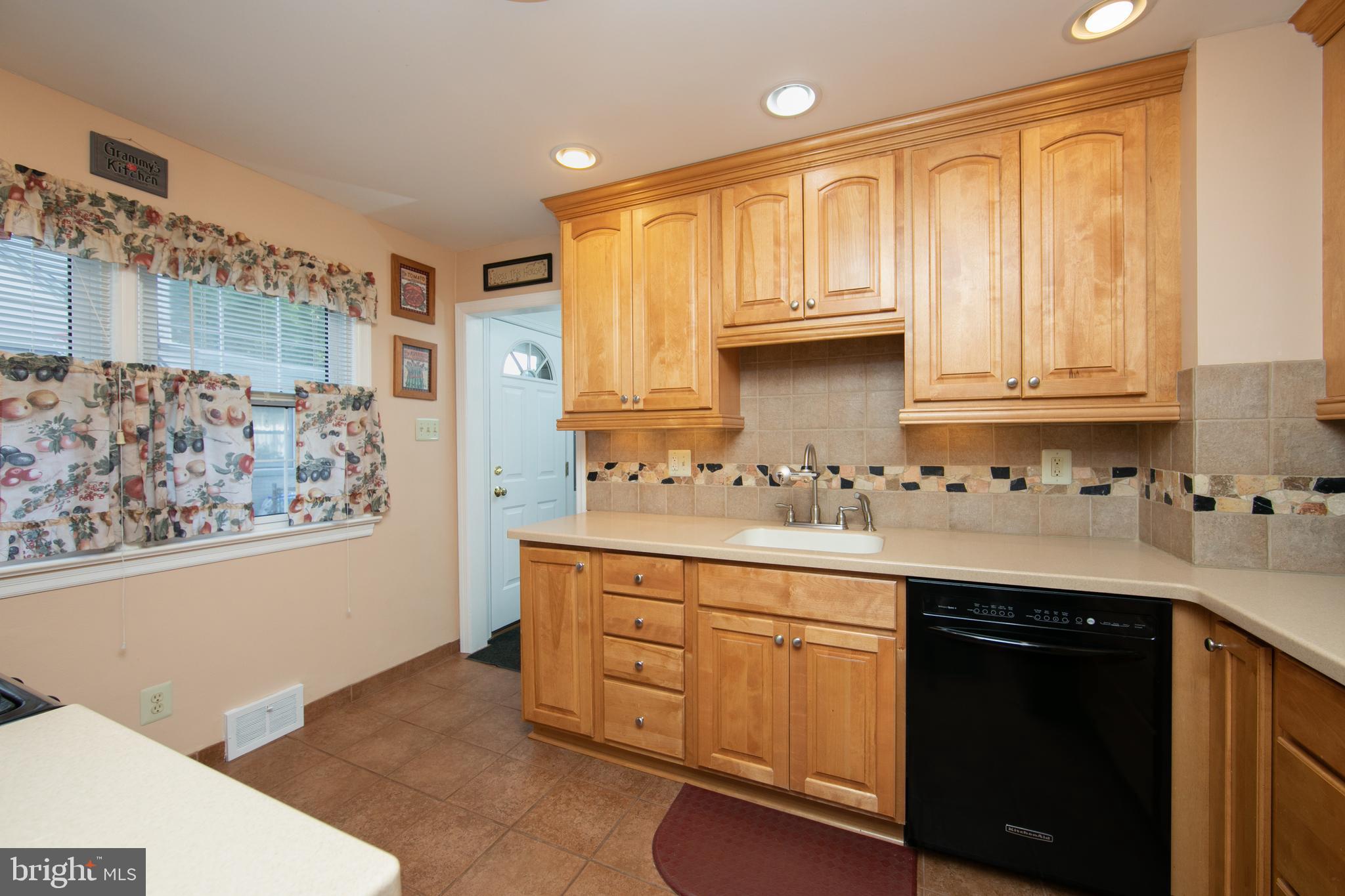 1204 Wayne Road Haddonfield, NJ 08033 - Photo 2 of 37